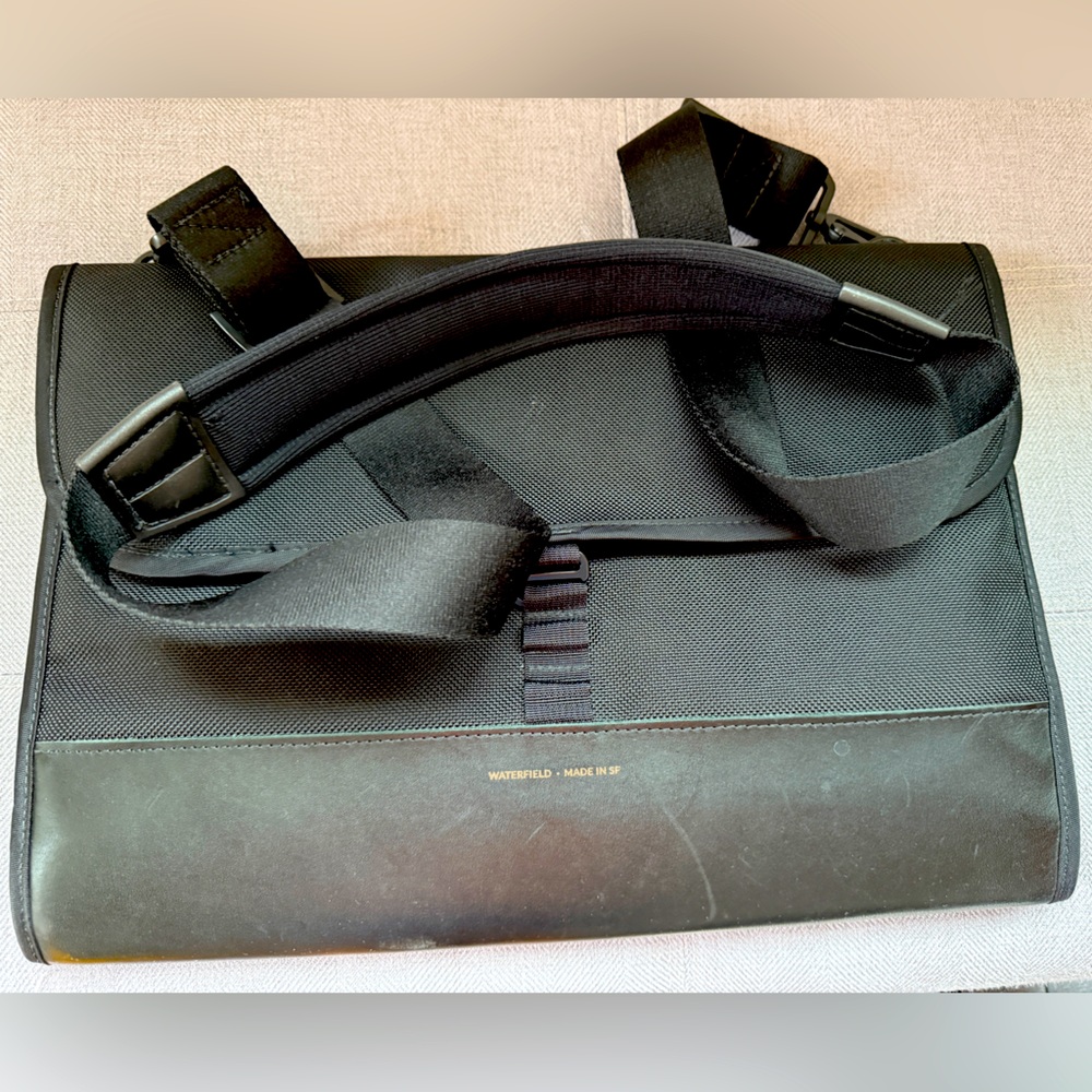 SFBags Double Take laptop bag for 16” MacBook Pro (or similar)